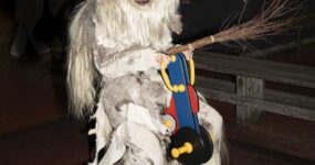 perchten-graz-goestinger-hoellen-teufel-2025-Center West_041225-04459